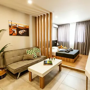 Unique Experience Apartment's Apartamento Tesalónica